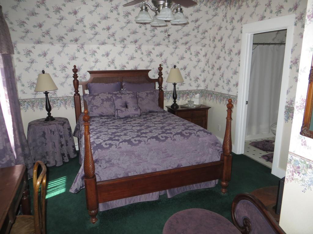 Edith Palmer'S Country Inn, Historical Bed & Breakfast Virginia City Exterior foto